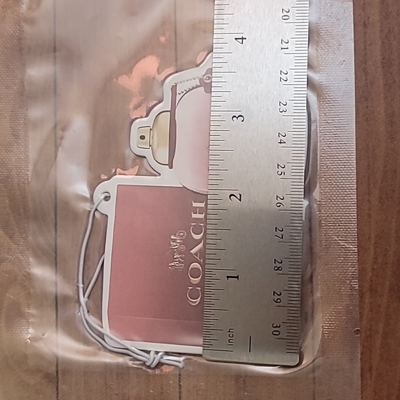 Coach Wild Rose Car Air Freshner Hanging Scent - Picture 3 of 5